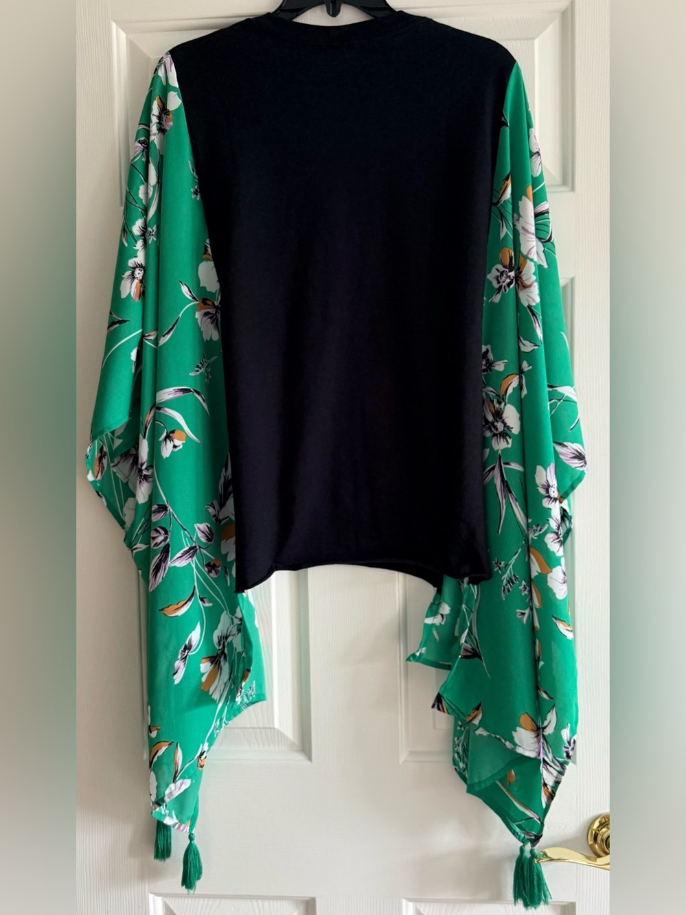 LISTING FOR beccadren Custom Upcycled TLC poncho kimono top OSFM OOAK - Picture 3 of 3